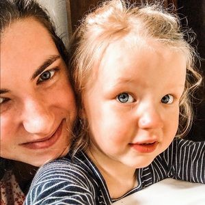 Meet your Posher, Mallory